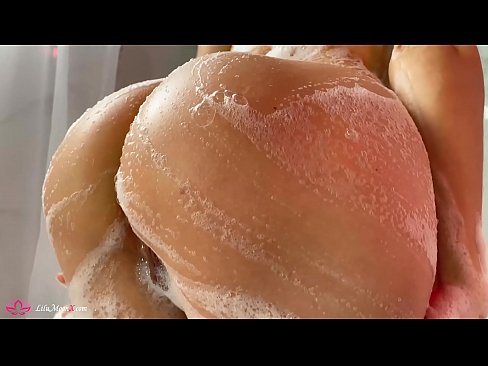 ❤️ Brunette Masturbates obo pẹlu Vibrator to Intense Orgasm ni Shower Ohun onihoho didara ❤